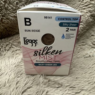 Leggs Silken Mist Sheer Control Top Pantyhose Size Q Nude 2 pairs NEW